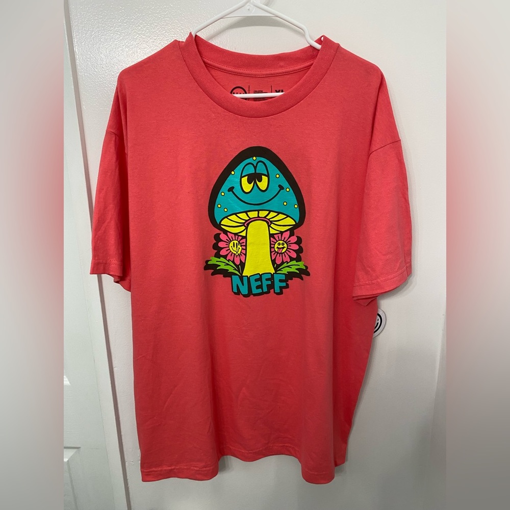 Neff Mushroom Flowers Stoner Trippy 420 Skate Pink Blue T-Shirt Mens XL (New)